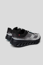 On Men's Cloudsurfer Next