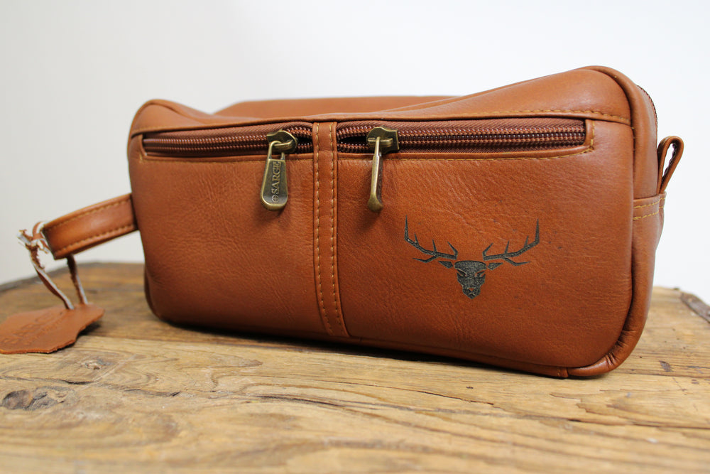 Elkmont Antlers Leather Dopp Kit