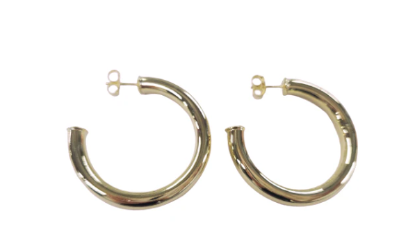 Sheila Fajl Chantal Hoops