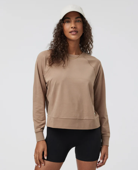 Vuori Women's Long Sleeve Halo Crew