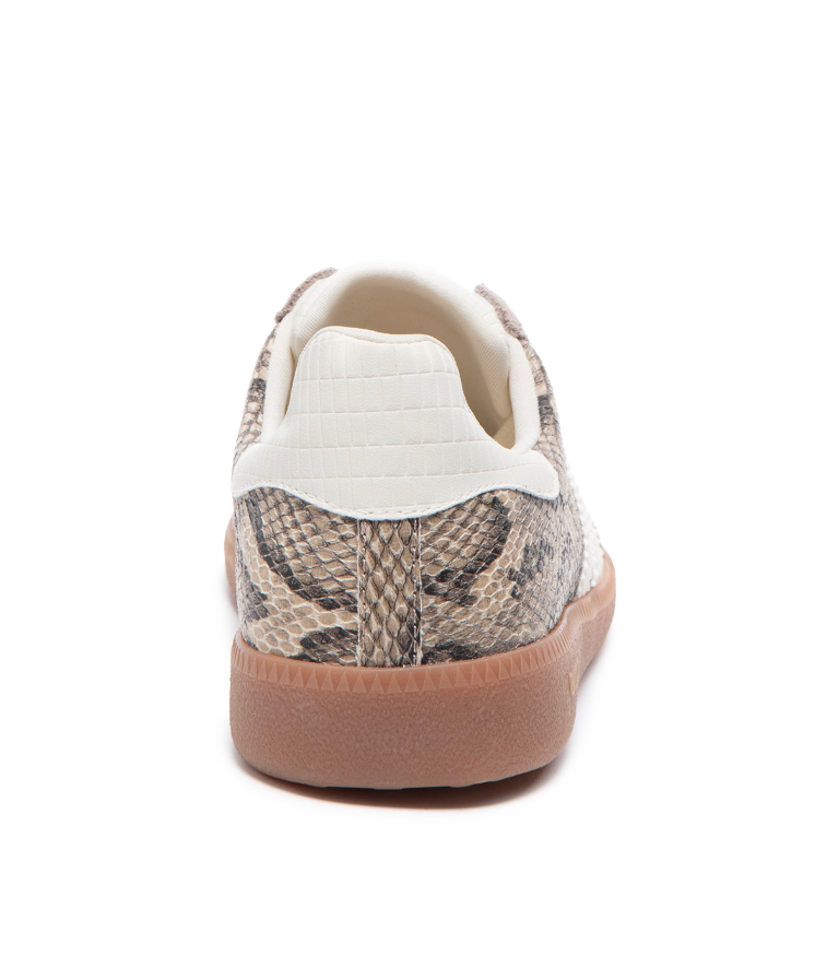 Back 70 Women's Cloud Sneaker