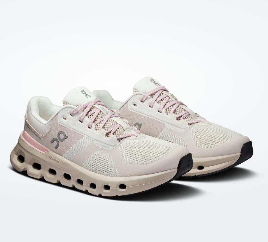 On Women's Cloudrunner 2