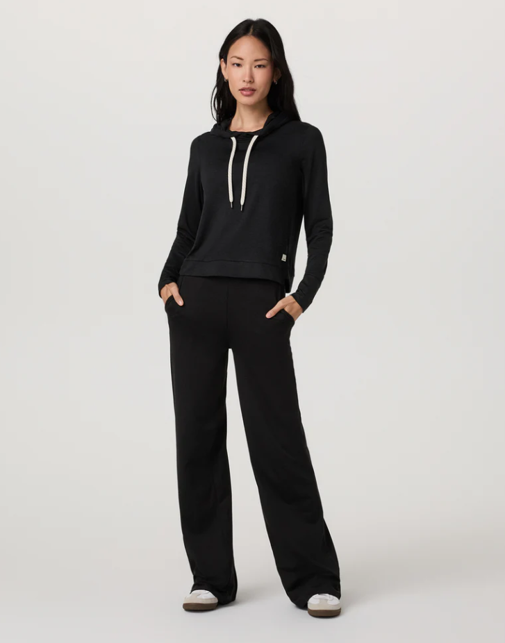 Vuori Women's Halo Essential Hoodie