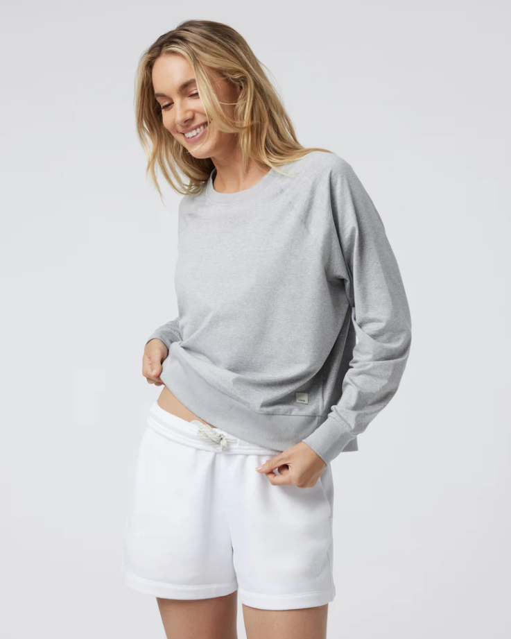Vuori Women's Long Sleeve Halo Crew