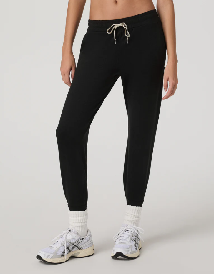 Vuori Women's Performance Jogger-Long