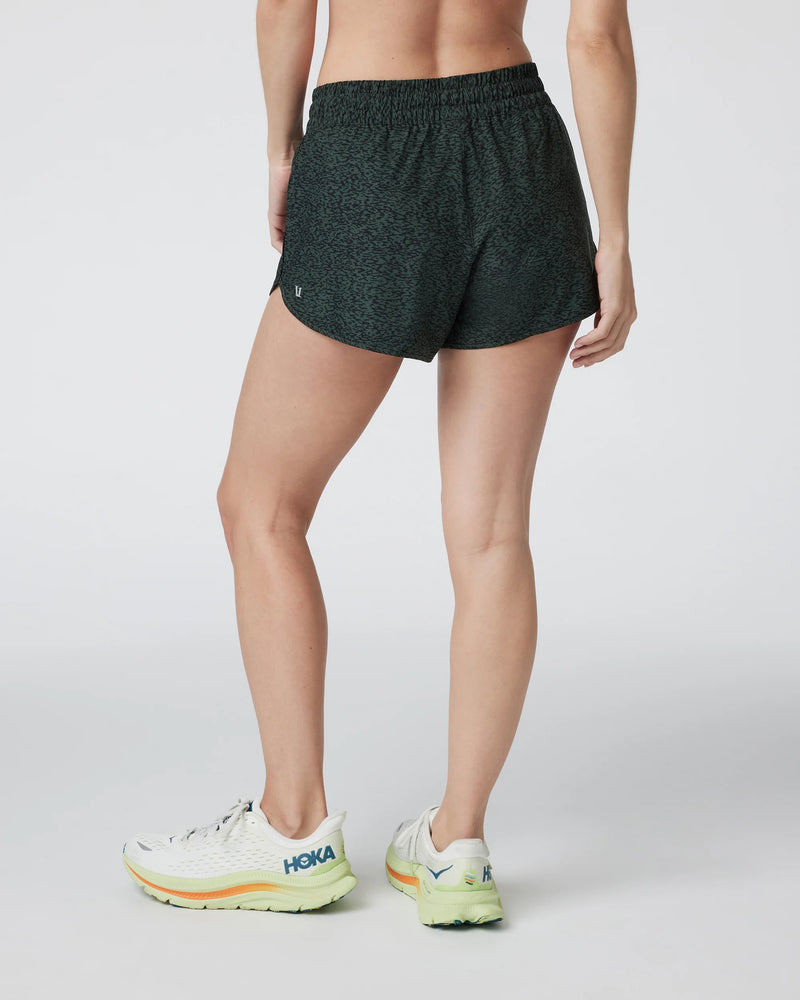 Vuori Women's 4" Clementine Short 2.0